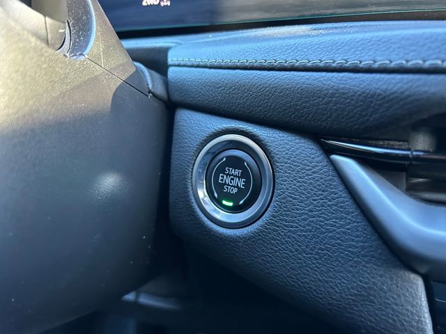 Used 2024 Cadillac XT4 Premium Luxury AWD/4WD image 26