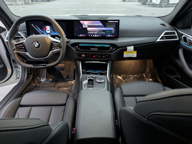 Certified 2025 BMW 430i Coupe w/ Convenience Package RWD image 18