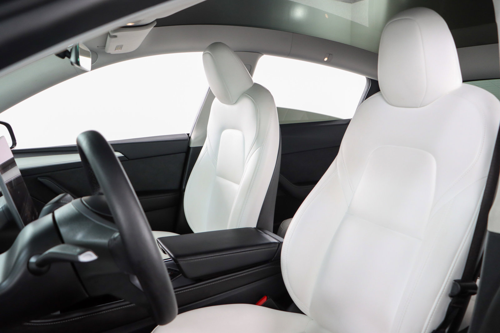 Used 2025 Tesla Model Y Long Range image 23