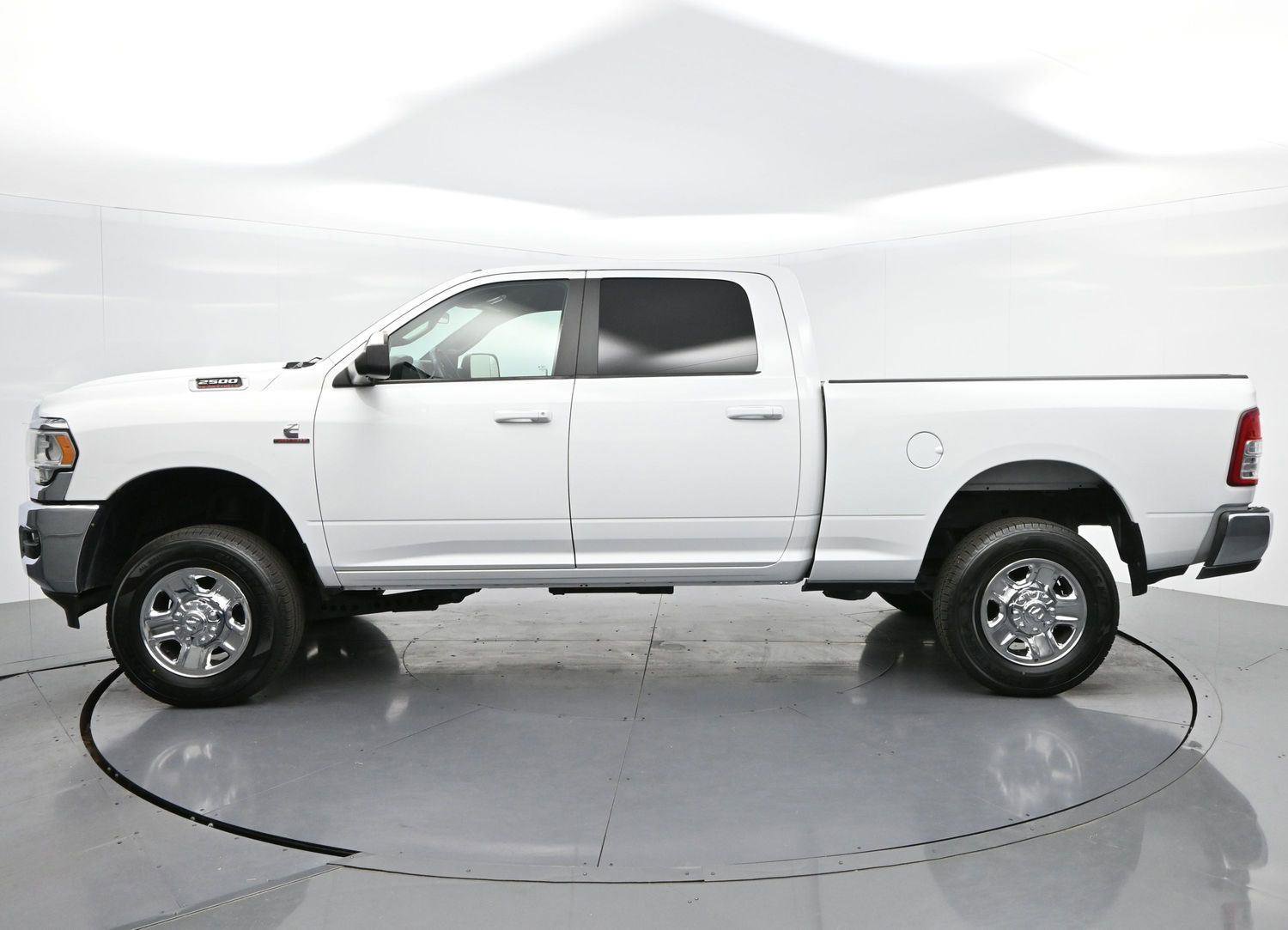 Used 2021 RAM 2500 Big Horn image 4