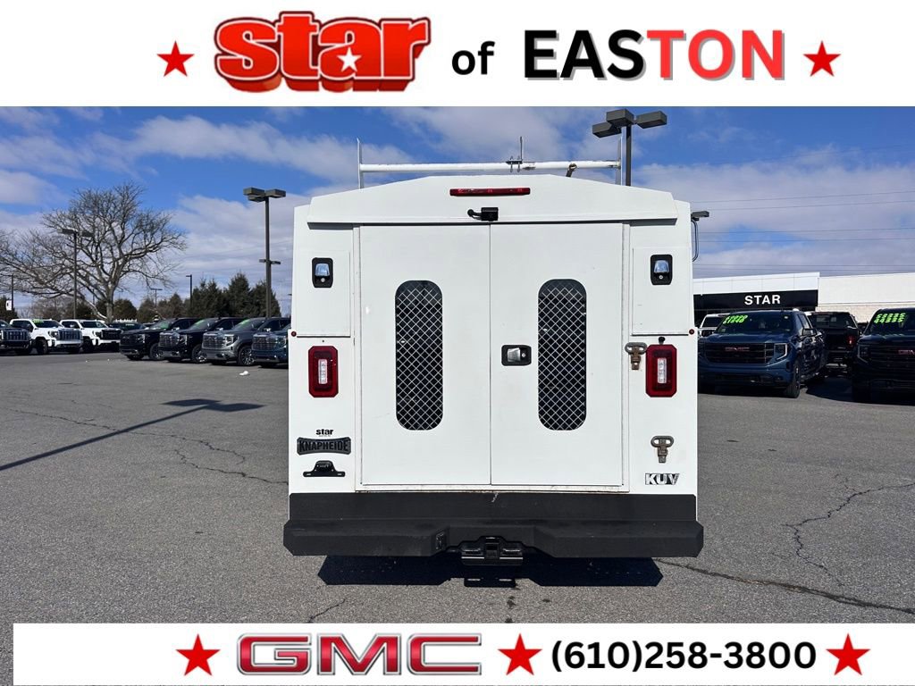 Used 2019 Ford Transit 350 138 w/ Interior Upgrade Package image 8