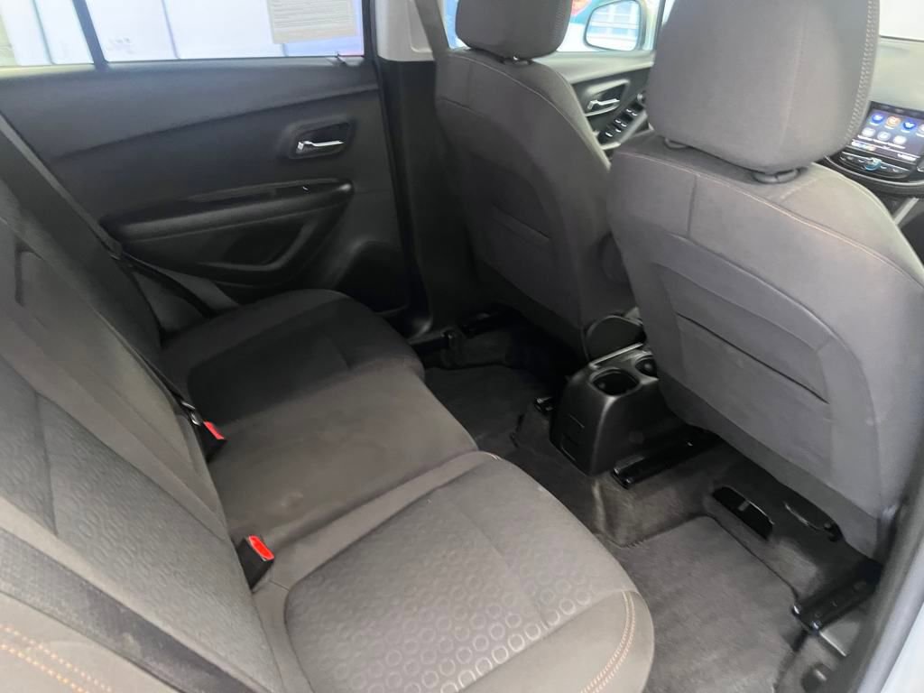 Used 2022 Chevrolet Trax LS w/ Tint and Cruise Package image 22