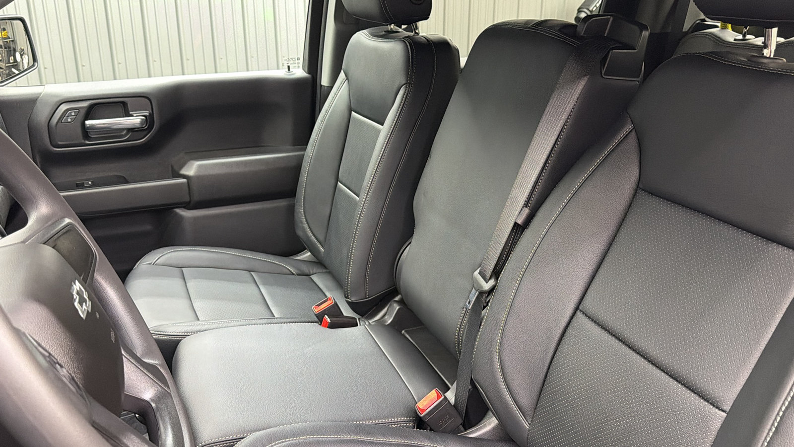 Used 2026 Chevrolet Silverado 1500 Custom Trail Boss w/ Dark Appearance Package AWD/4WD image 30