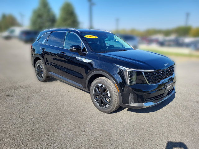 Certified 2024 Kia Sorento S w/ Panoramic Sunroof Package AWD/4WD image 9