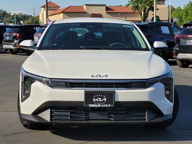 New 2026 Kia K4 FWD image 2