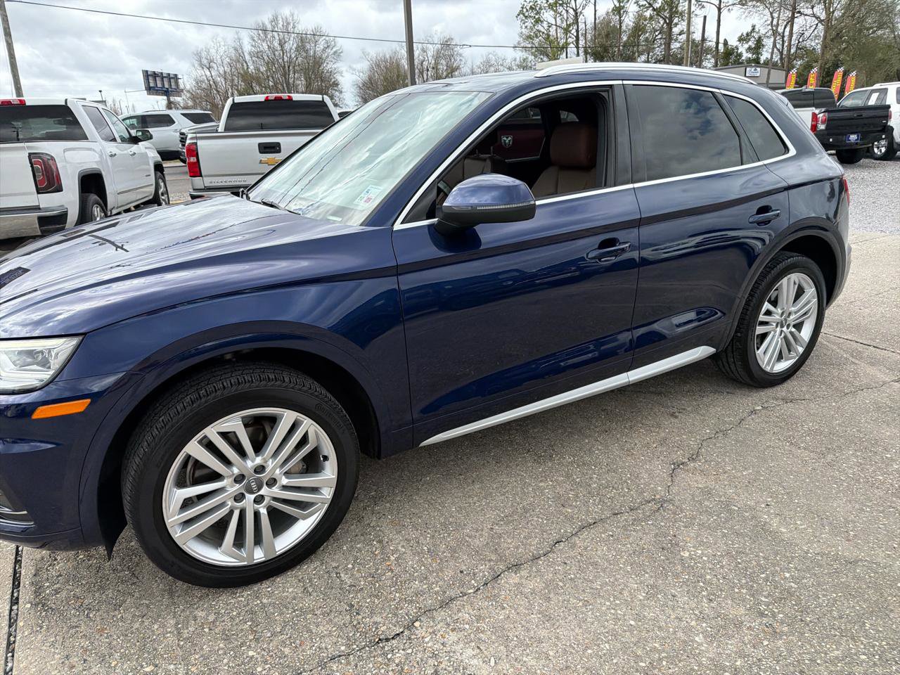 Used 2018 Audi Q5 2.0T Premium Plus w/ Premium Plus Package image 4