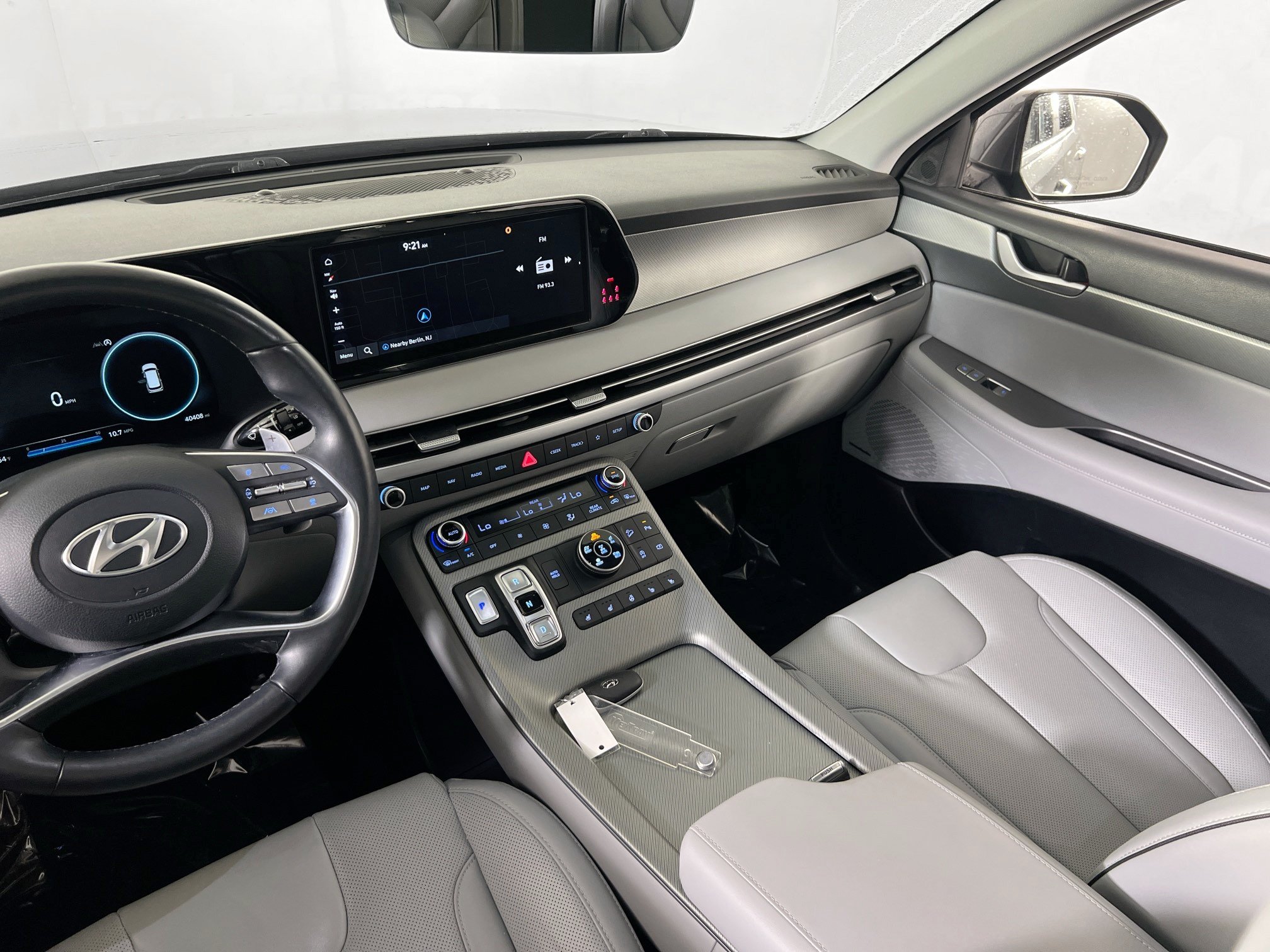 Used 2023 Hyundai Palisade SEL w/ Premium Package AWD/4WD image 24