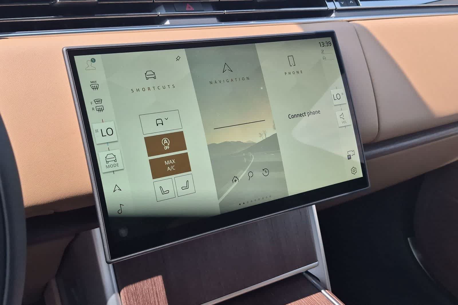 New 2026 Land Rover Range Rover SE AWD/4WD image 28