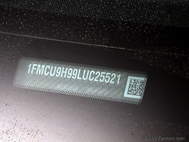 Used 2020 Ford Escape SEL image 31