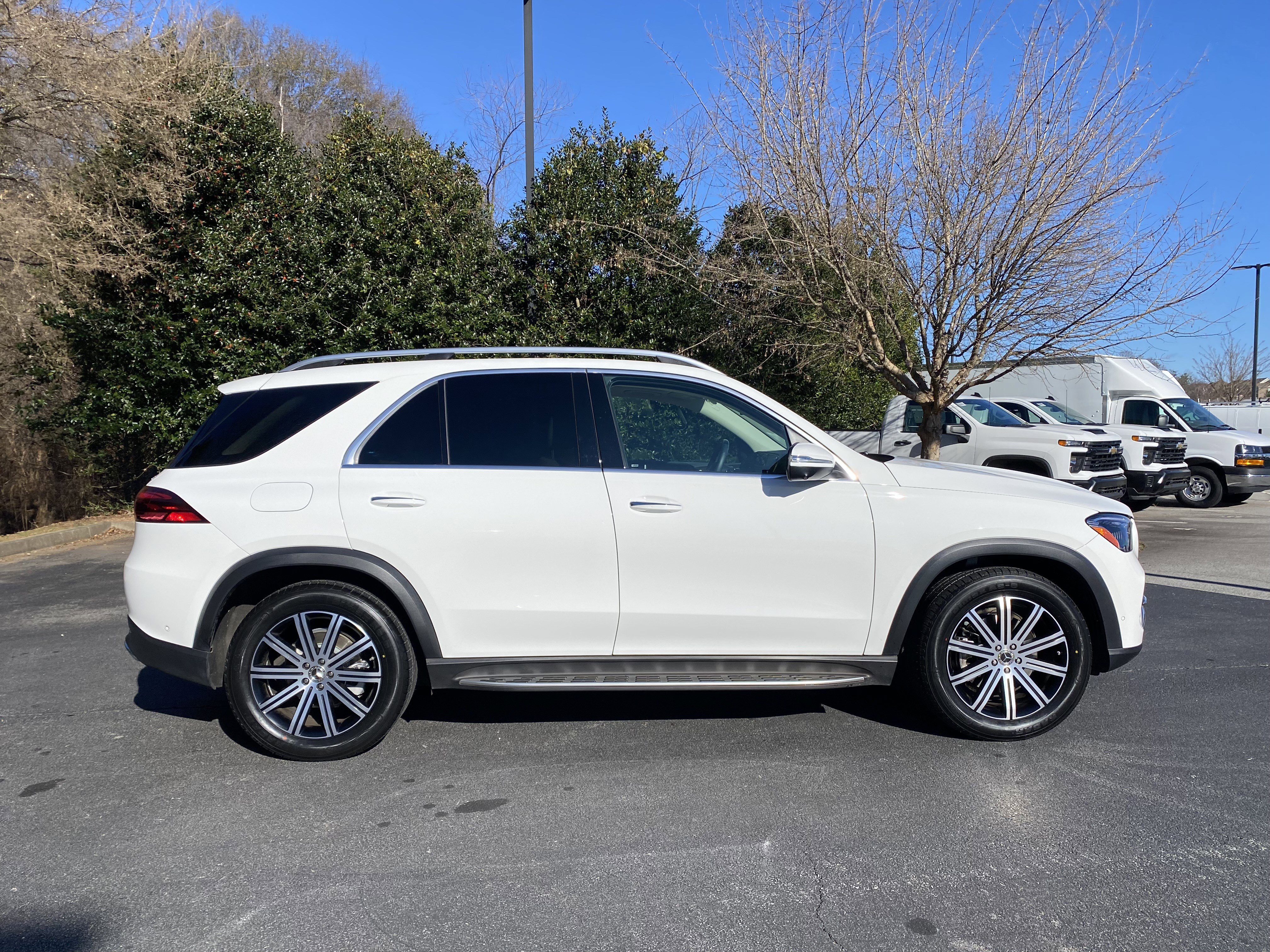 Used 2024 Mercedes-Benz GLE 350 4MATIC image 10