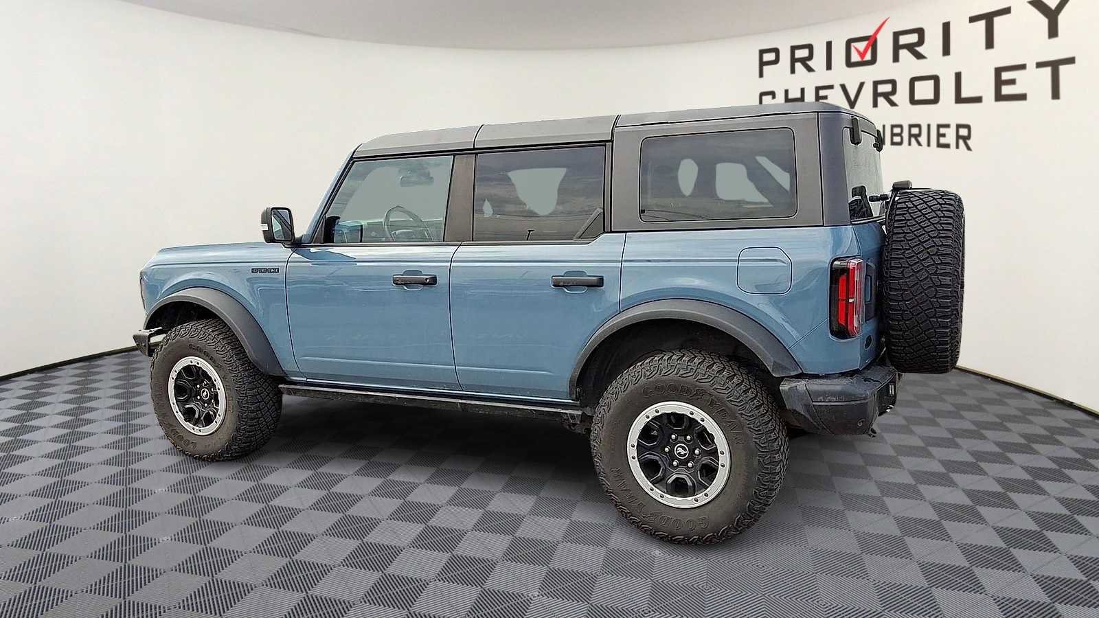 Used 2023 Ford Bronco Badlands image 6