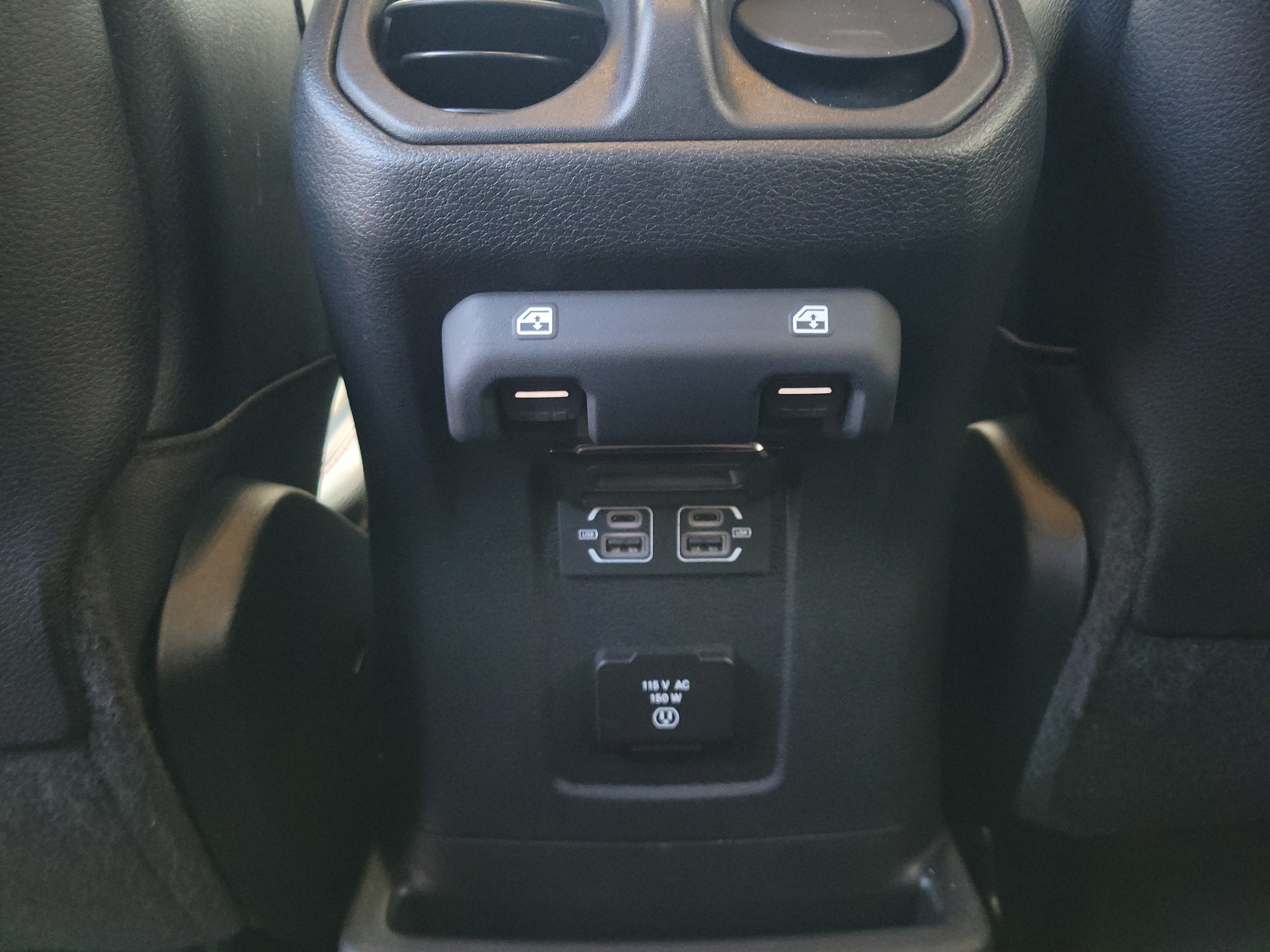 Used 2021 Jeep Wrangler Unlimited Rubicon AWD/4WD image 18
