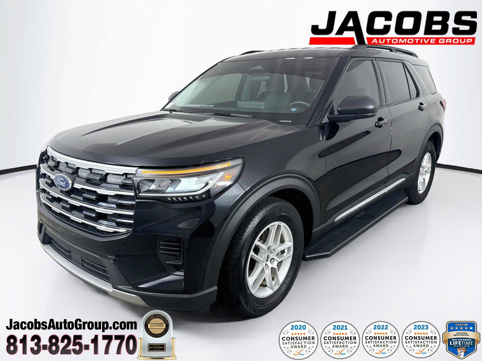 Used 2025 Ford Explorer Active RWD image 1