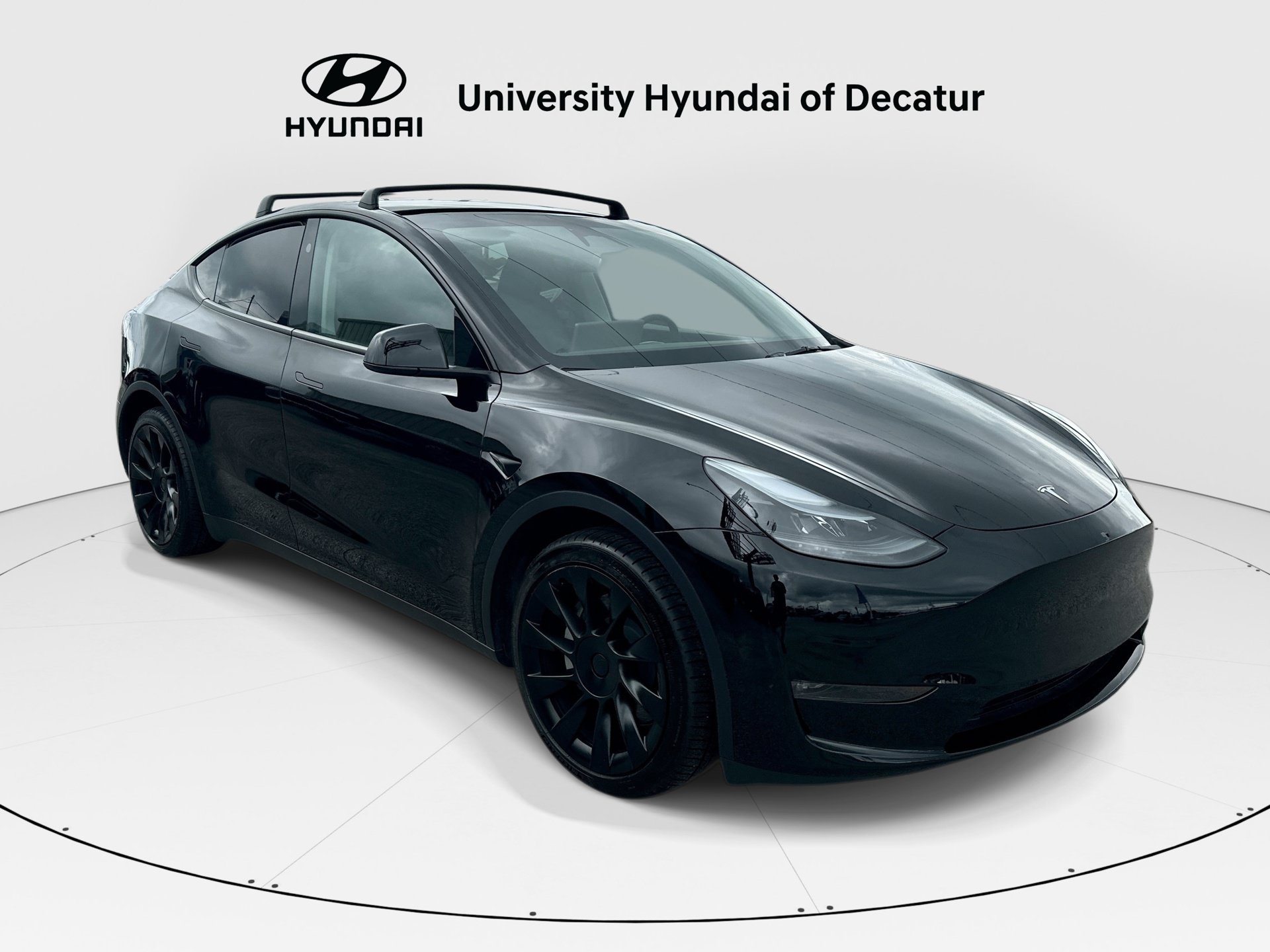 Used 2025 Tesla Model Y Long Range AWD/4WD image 1