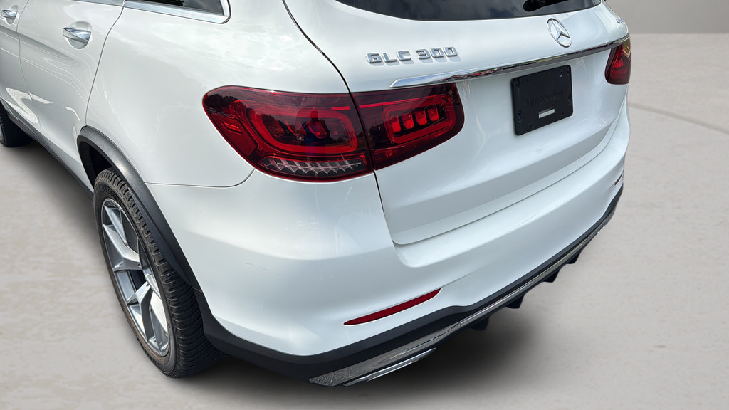 Used 2020 Mercedes-Benz GLC 300 4MATIC image 12