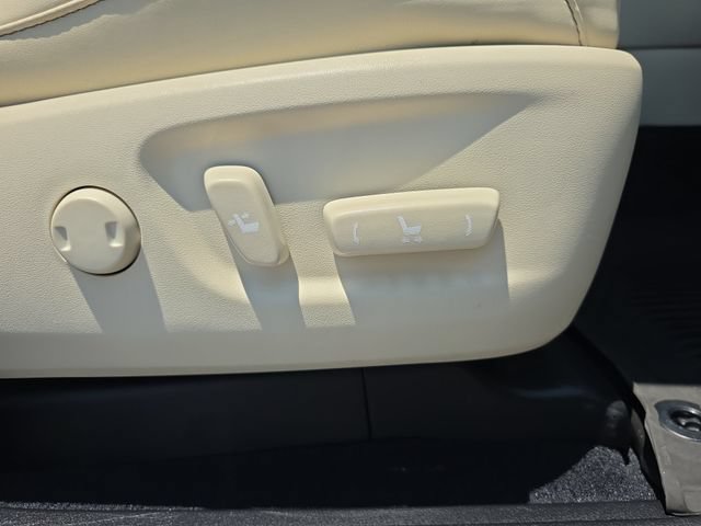 Used 2022 Lexus GX 460 Premium AWD/4WD image 36