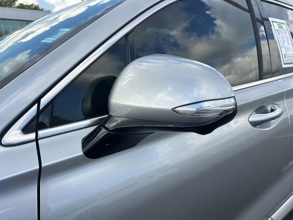 Used 2023 Hyundai Santa Fe Calligraphy image 21
