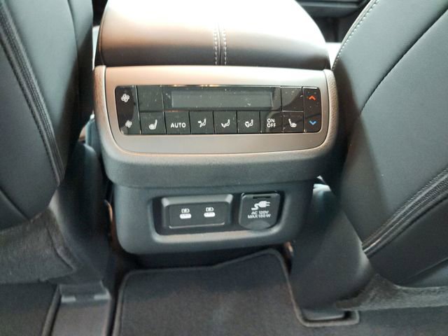 New 2026 Nissan Pathfinder Platinum image 36