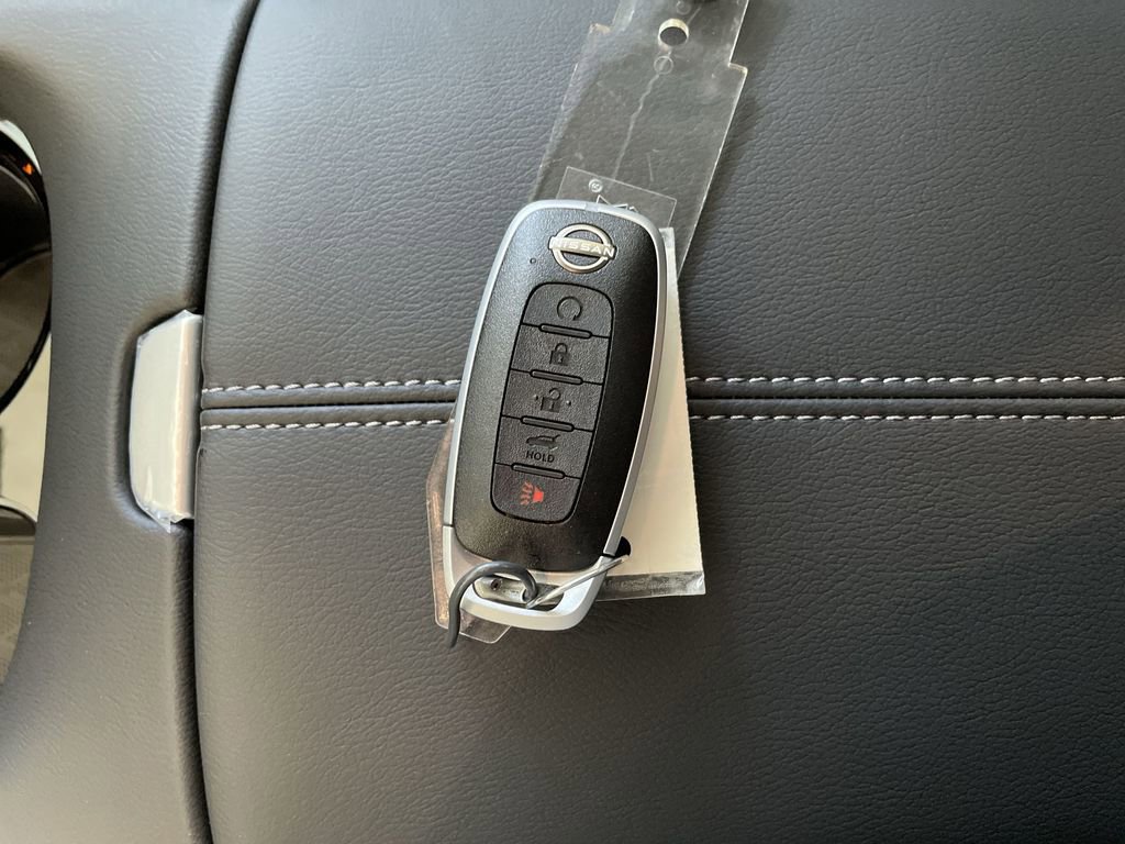 Certified 2025 Nissan Murano SL w/ Cargo Package image 34