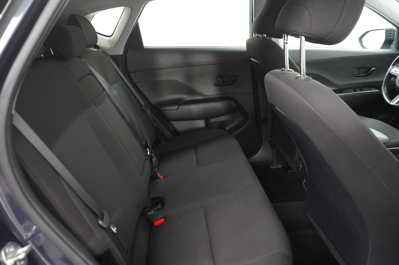 Used 2024 Hyundai Kona SEL image 11