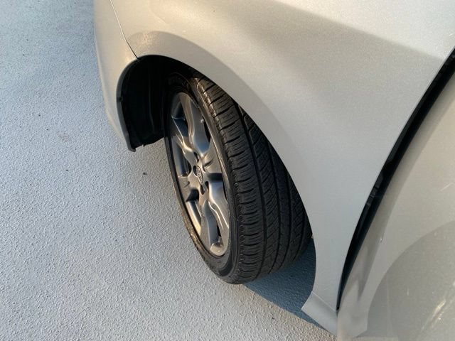 Used 2020 Toyota Sienna SE w/ SE Preferred Package FWD image 25