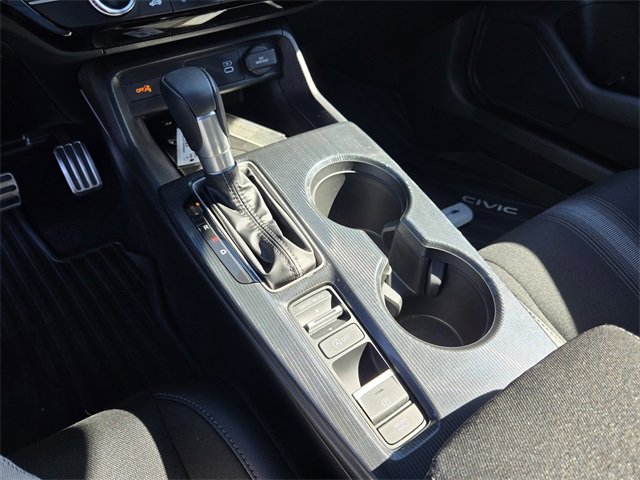 Used 2025 Honda Civic Sport image 21