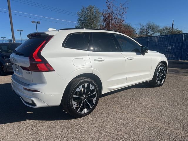 New 2026 Volvo XC60 B5 Plus w/ Protection Package Premier image 6