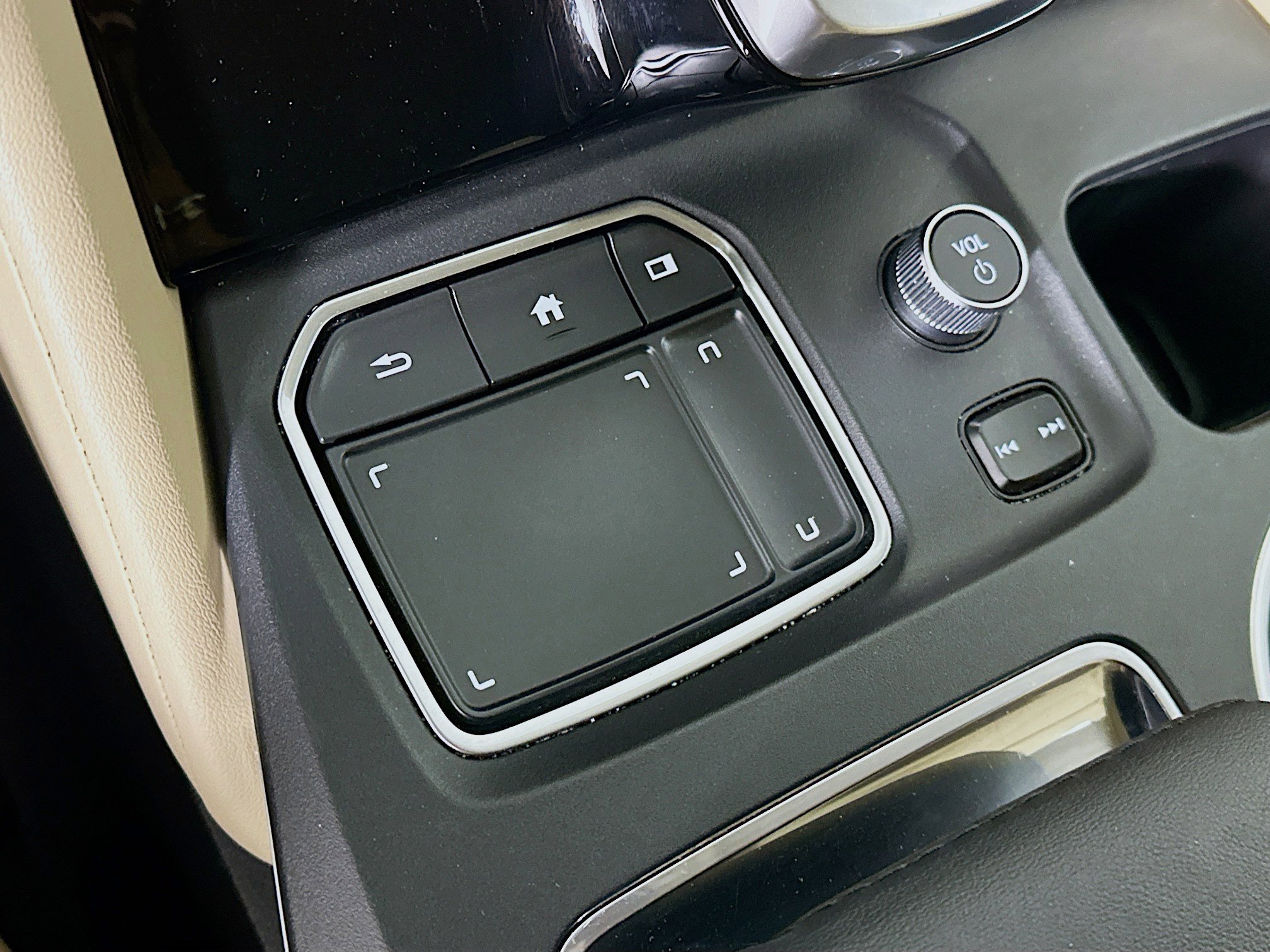 Used 2024 Acura MDX FWD w/ Technology Package image 25