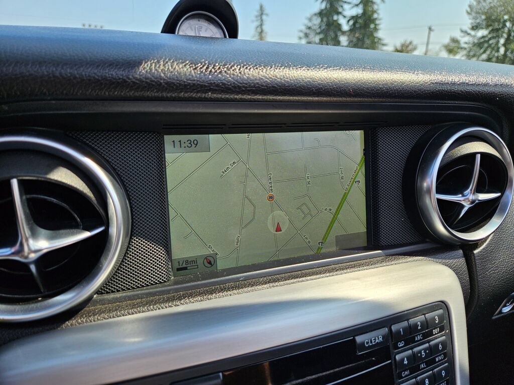 Used 2016 Mercedes-Benz SLK 300 w/ Premium 2 Package image 22