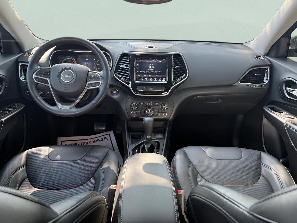 Used 2020 Jeep Cherokee Limited FWD image 15