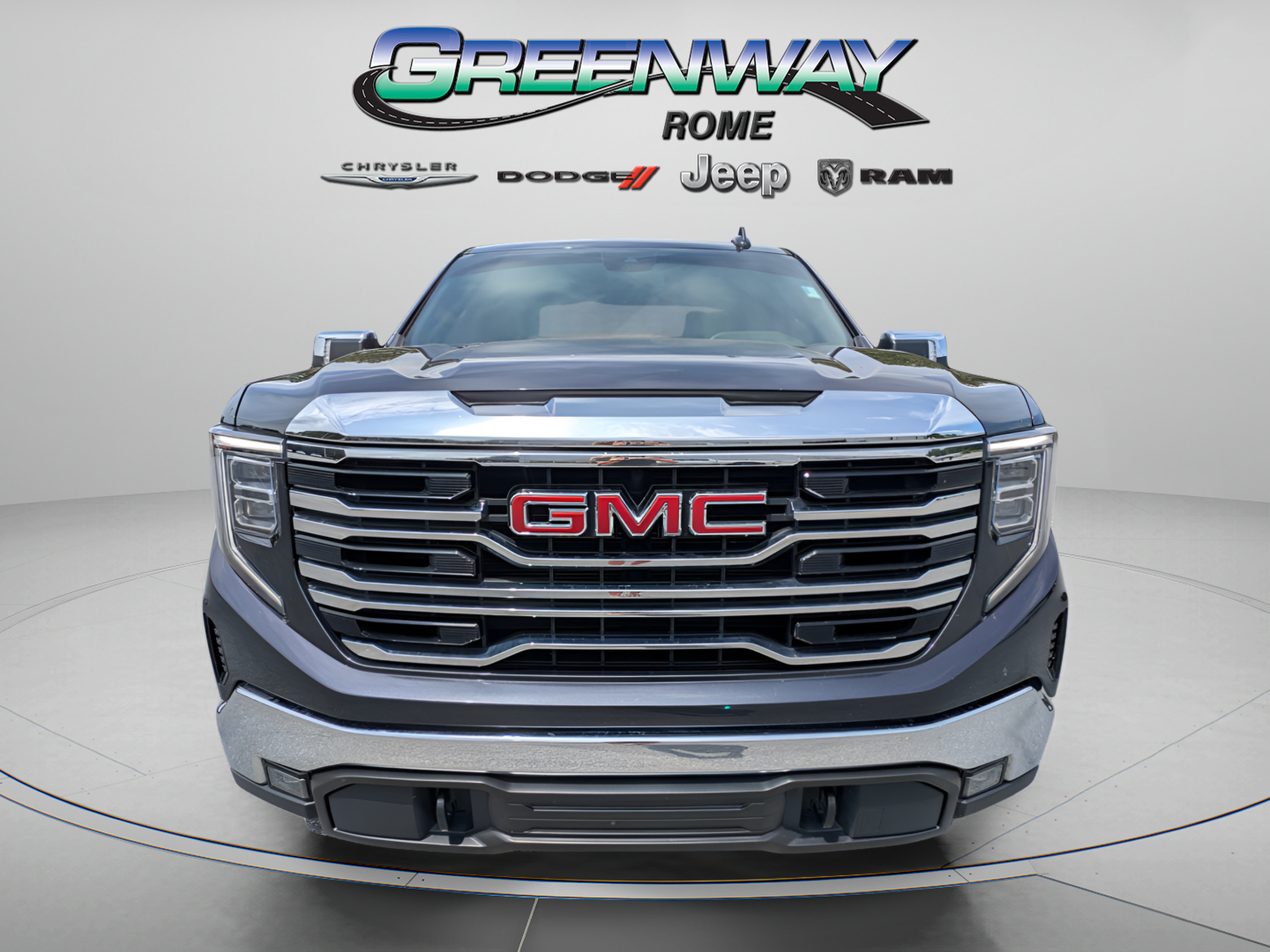 Used 2022 GMC Sierra 1500 SLT w/ SLT Convenience Package AWD/4WD image 3