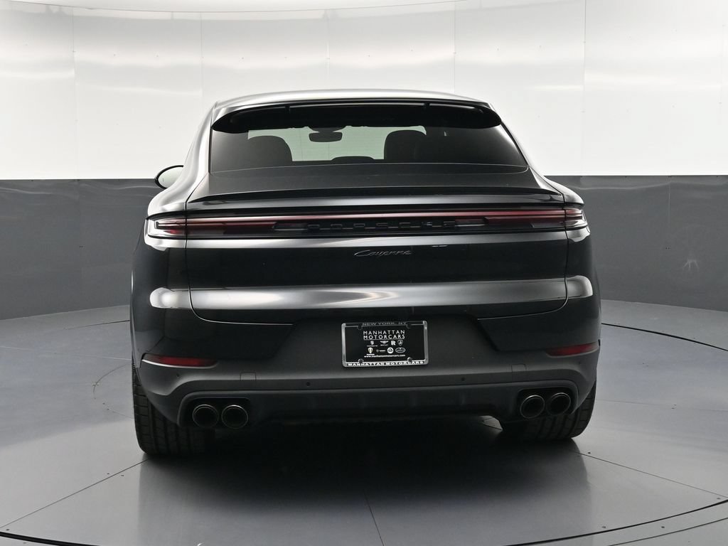 Certified 2026 Porsche Cayenne E-Hybrid Coupe AWD/4WD image 7
