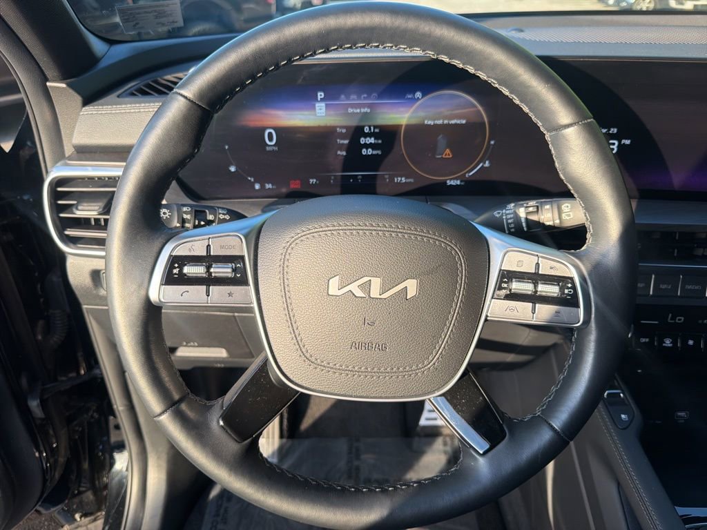 Used 2025 Kia Telluride SX X-Line AWD/4WD image 18