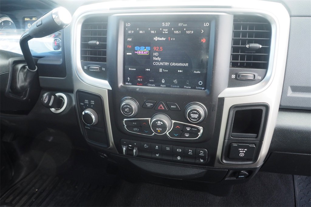 Used 2018 RAM 2500 Big Horn image 25