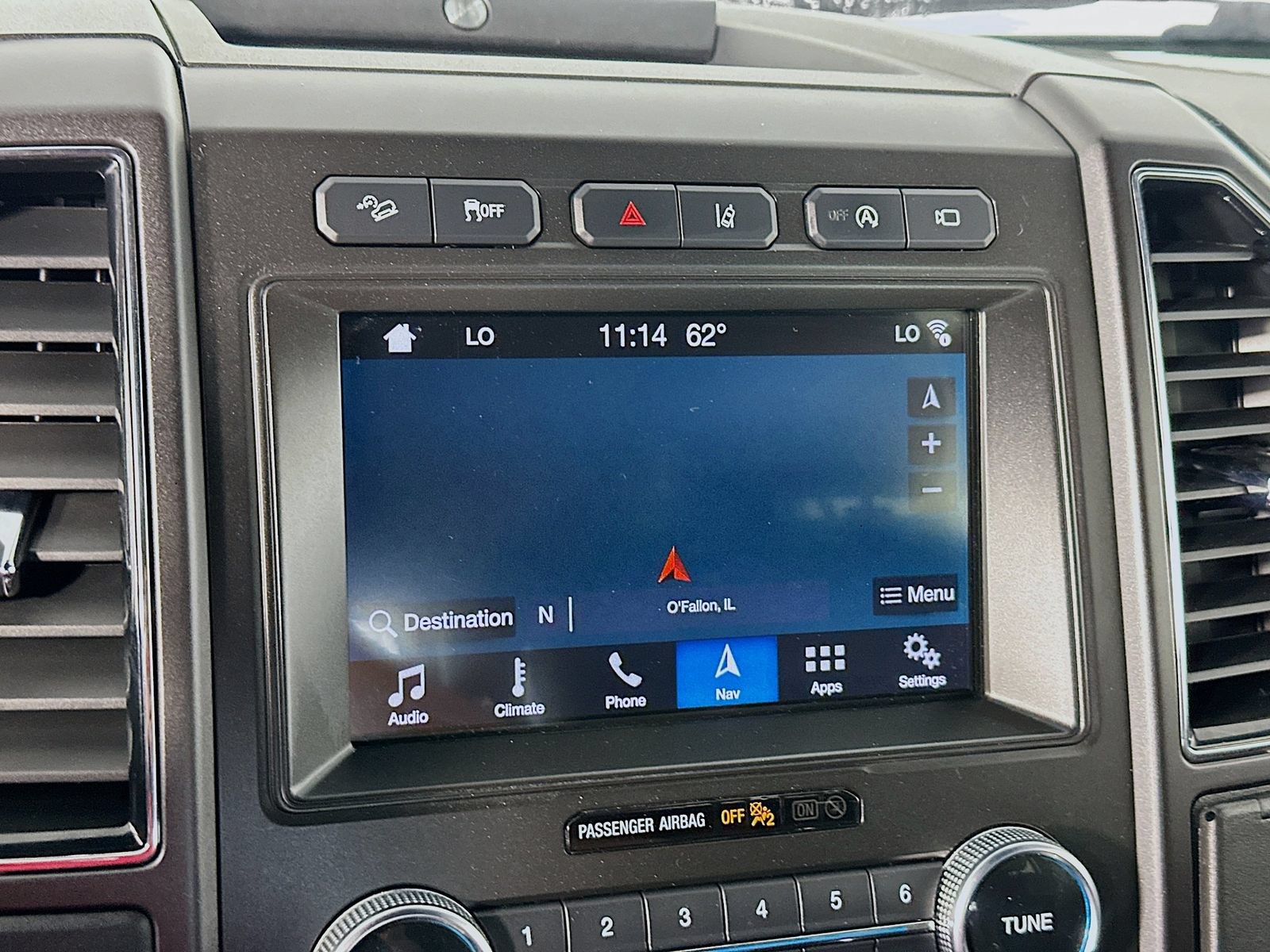 Used 2019 Ford Expedition Limited w/ Equipment Group 302A AWD/4WD image 13