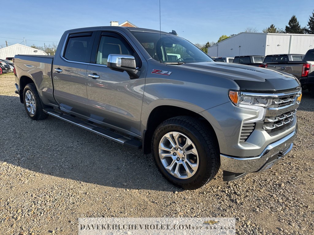 Certified 2025 Chevrolet Silverado 1500 LTZ AWD/4WD image 9