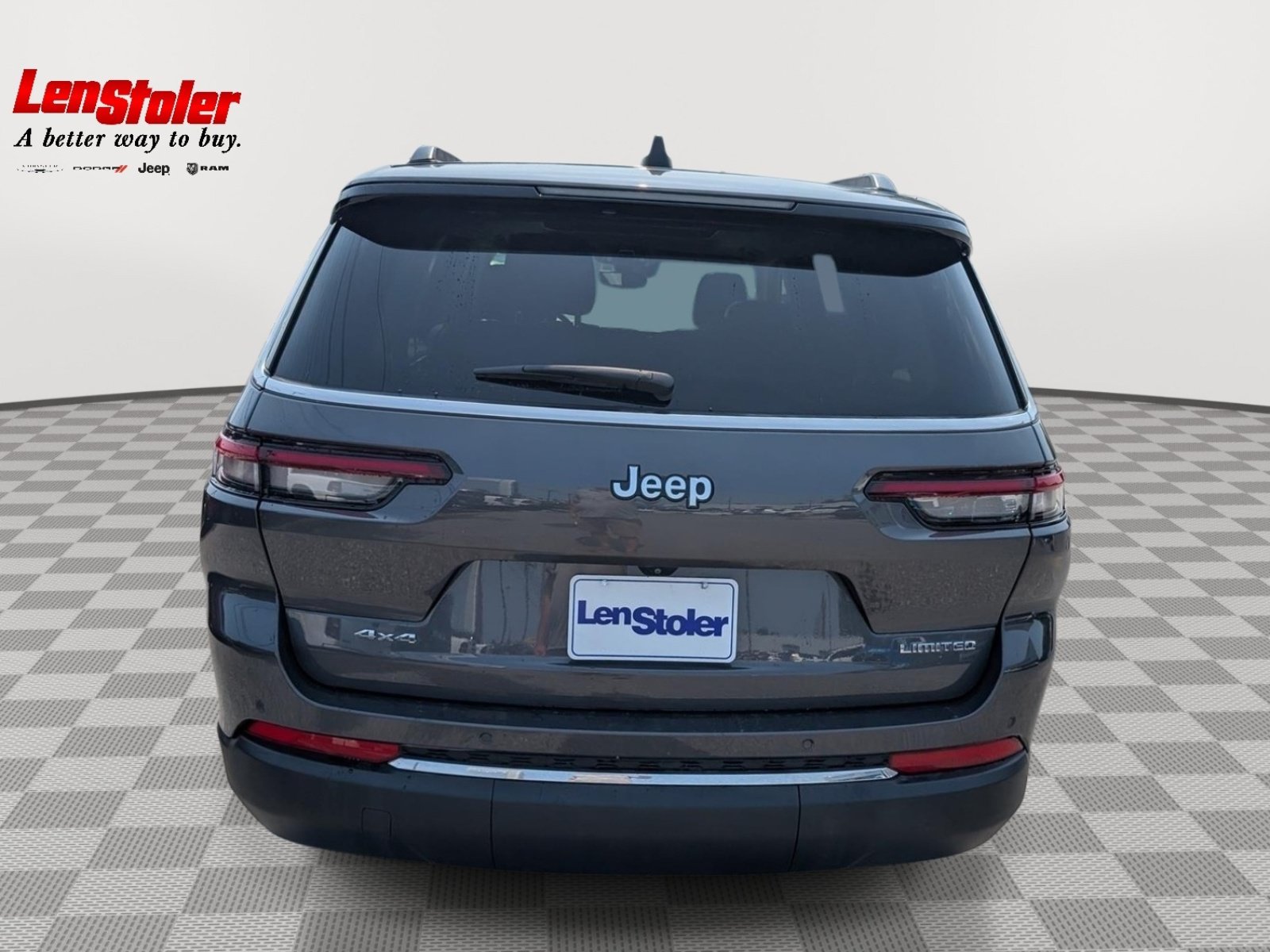 Used 2023 Jeep Grand Cherokee L Limited AWD/4WD image 4