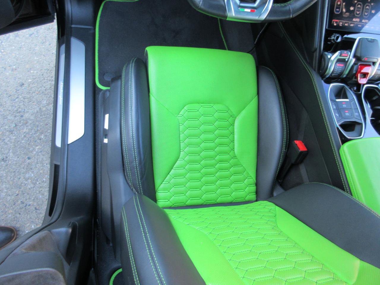 Used 2022 Lamborghini Urus image 15