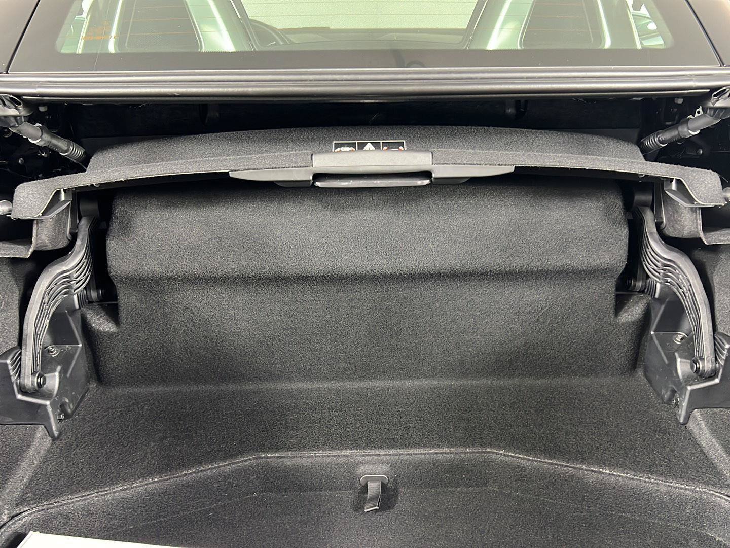 Used 2014 Mercedes-Benz SLK 250 image 11