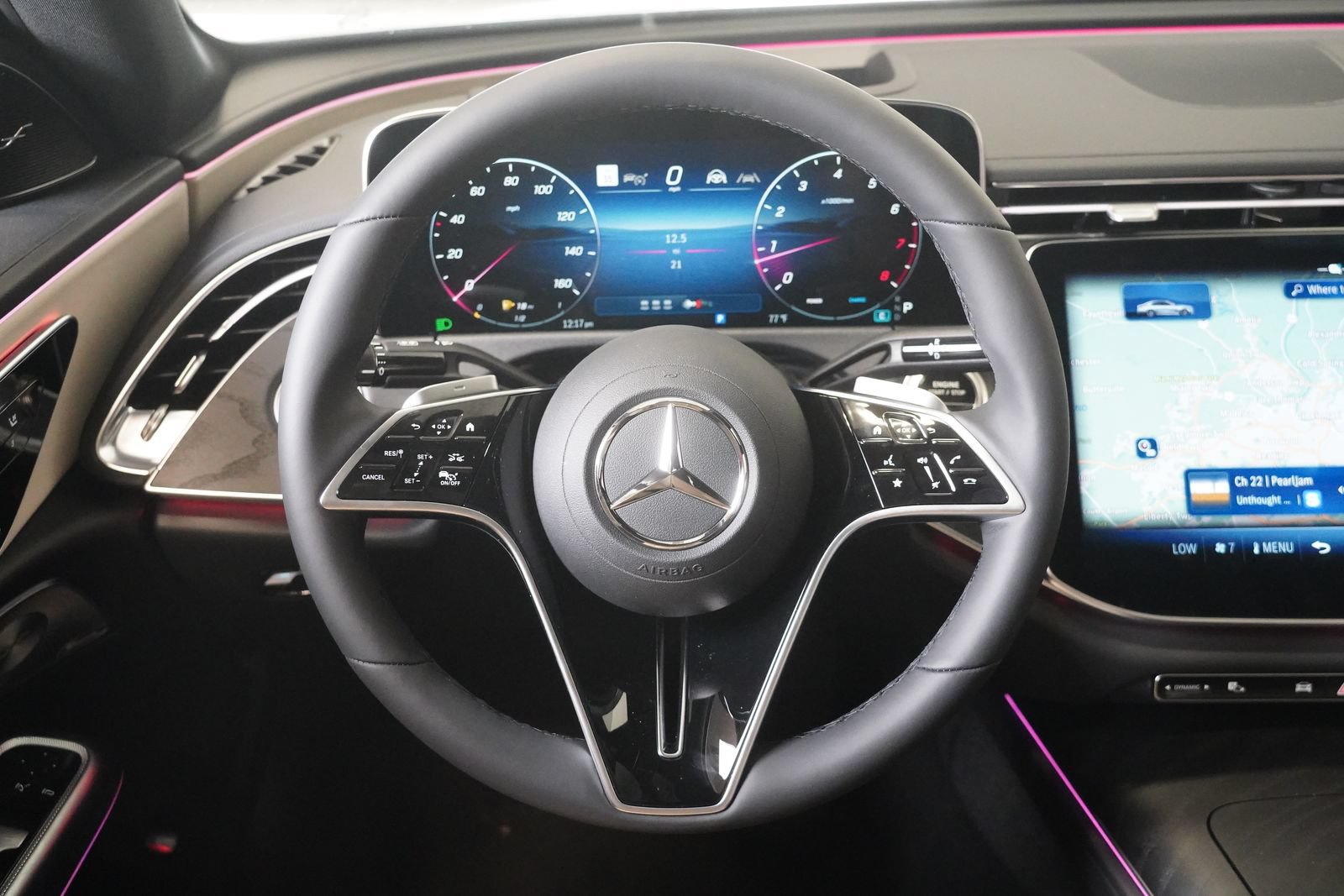 New 2026 Mercedes-Benz E 350 4MATIC Sedan image 18