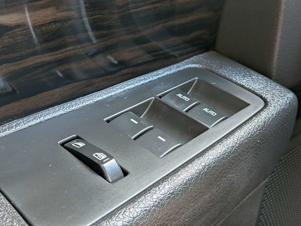 Used 2015 Ford Flex SEL w/ Equipment Group 202A FWD image 25