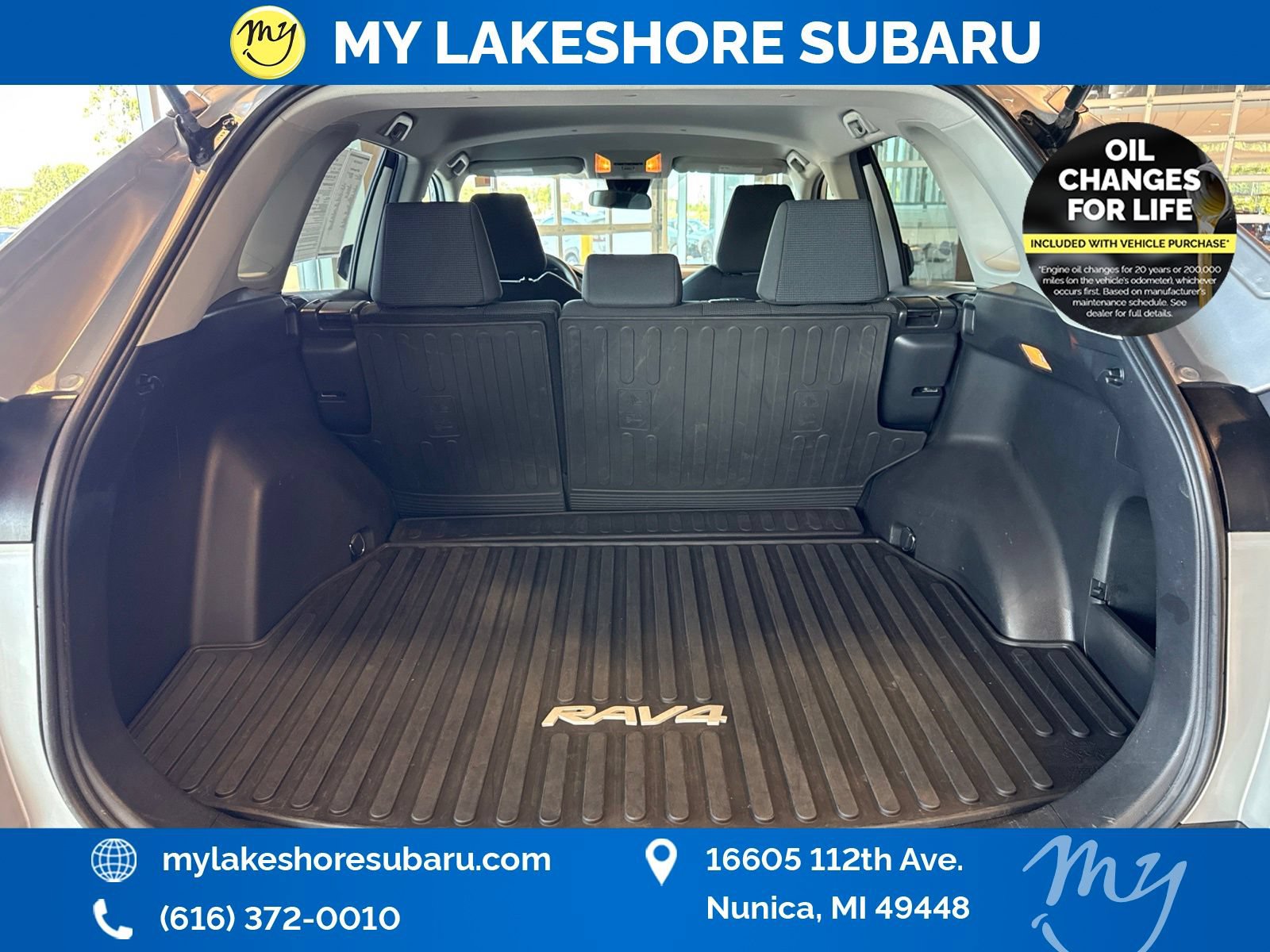 Used 2020 Toyota RAV4 LE w/ All Weather Liner Package AWD/4WD image 26