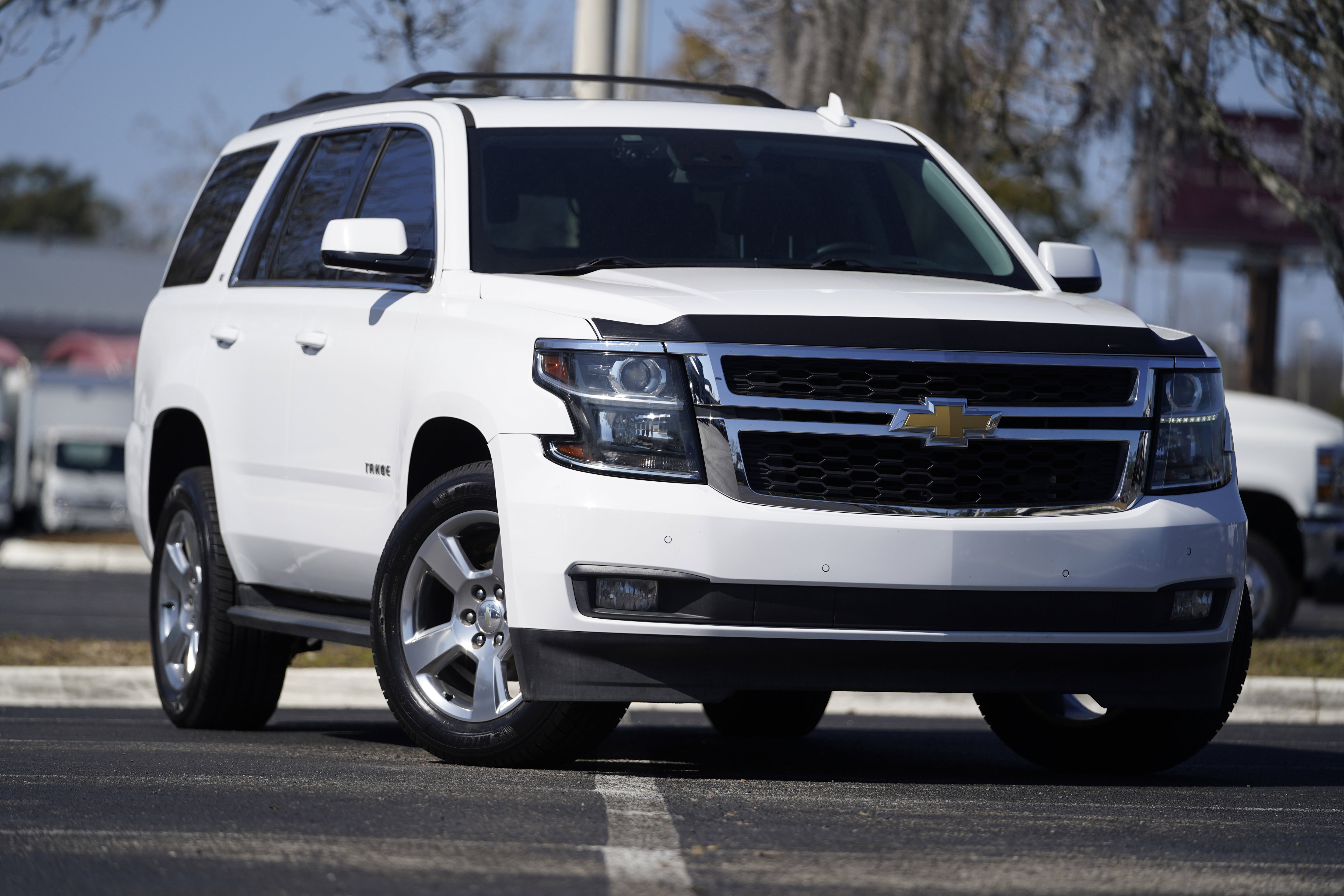 Used 2020 Chevrolet Tahoe LT w/ Luxury Package image 2