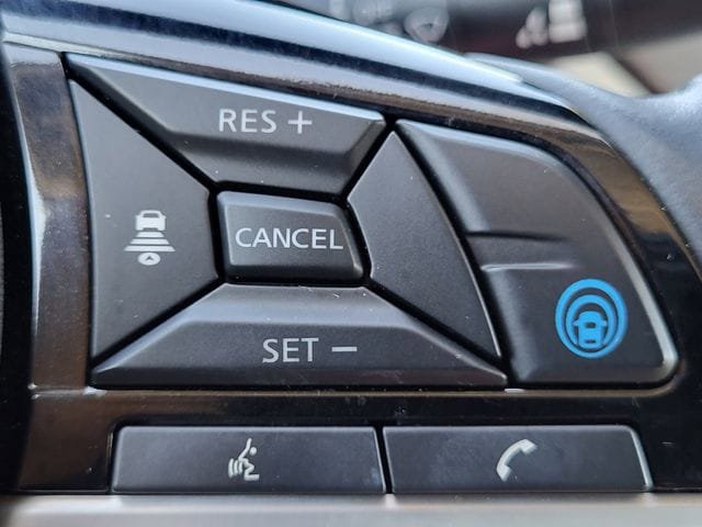 Certified 2025 Nissan Altima 2.5 SL FWD image 12