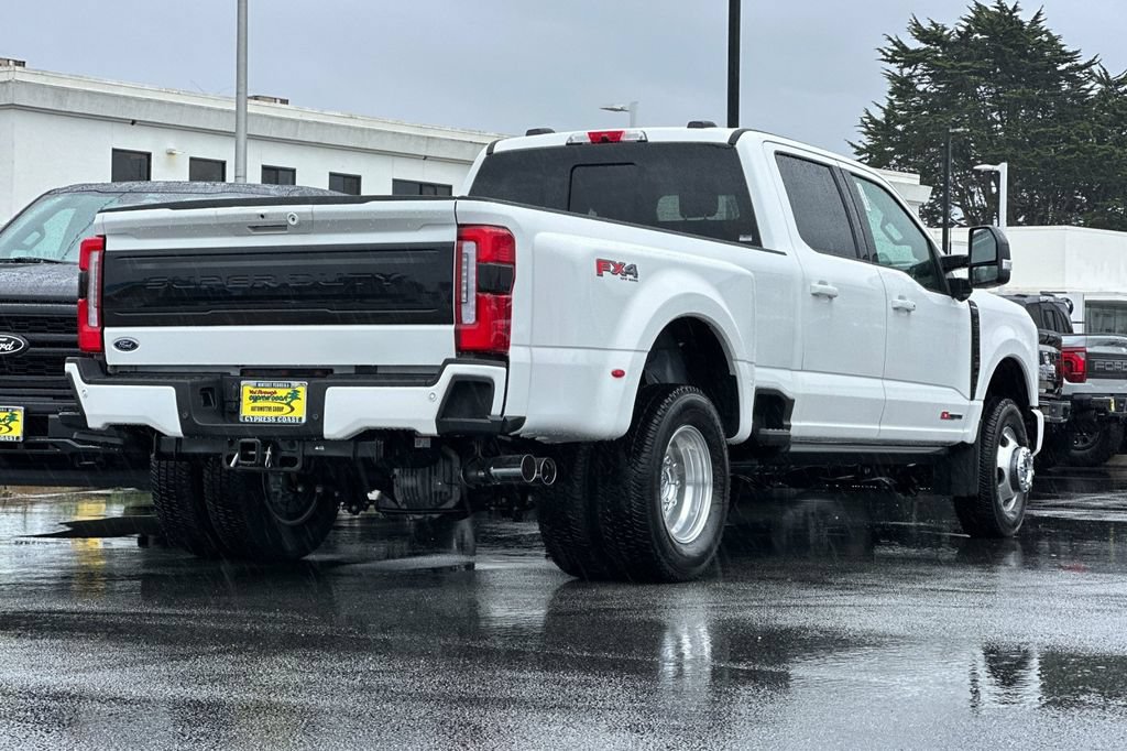 New 2026 Ford F350 Platinum AWD/4WD image 3