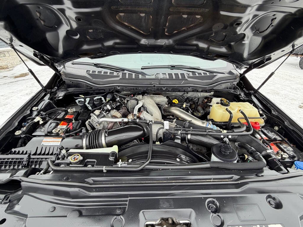 Used 2022 Ford F450 Platinum w/ FX4 Off-Road Package image 72