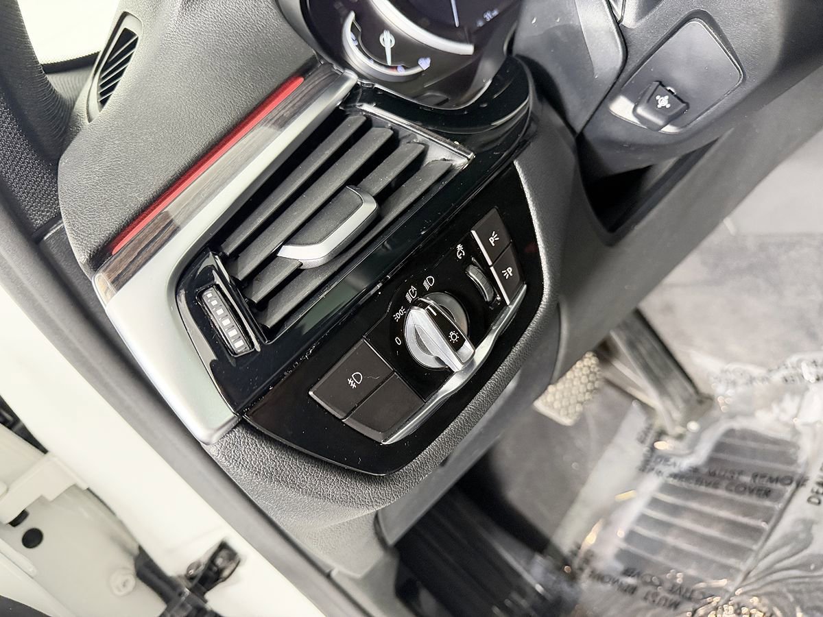 Used 2017 BMW 540i RWD image 28