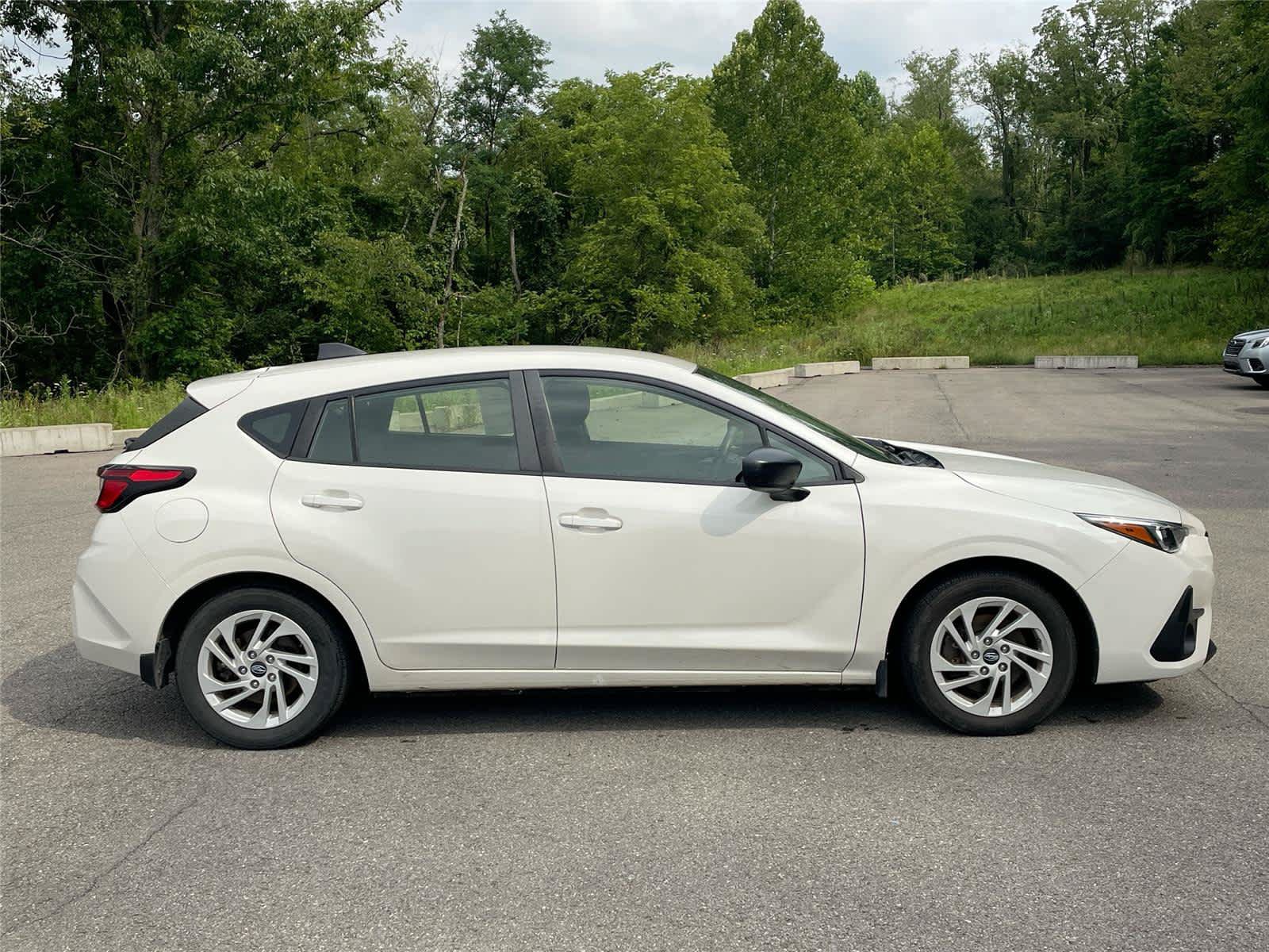 Used 2024 Subaru Impreza 2.0i AWD/4WD image 3