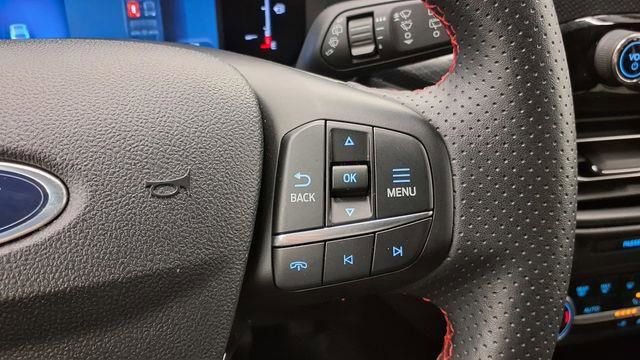 Used 2025 Ford Escape ST-Line image 29