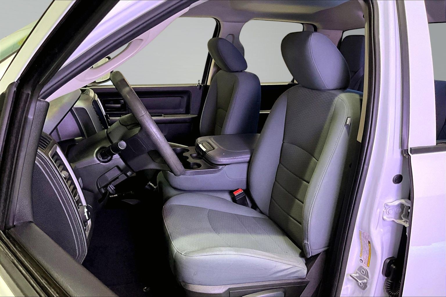Used 2020 RAM 1500 ST w/ SXT Plus Group AWD/4WD image 20
